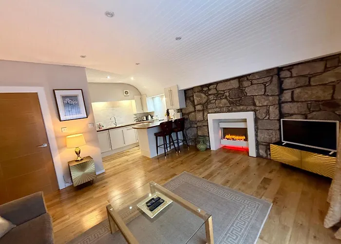 Rose Street Flat