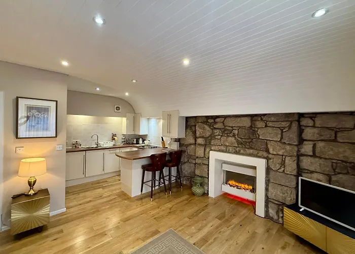 Rose Street Flat